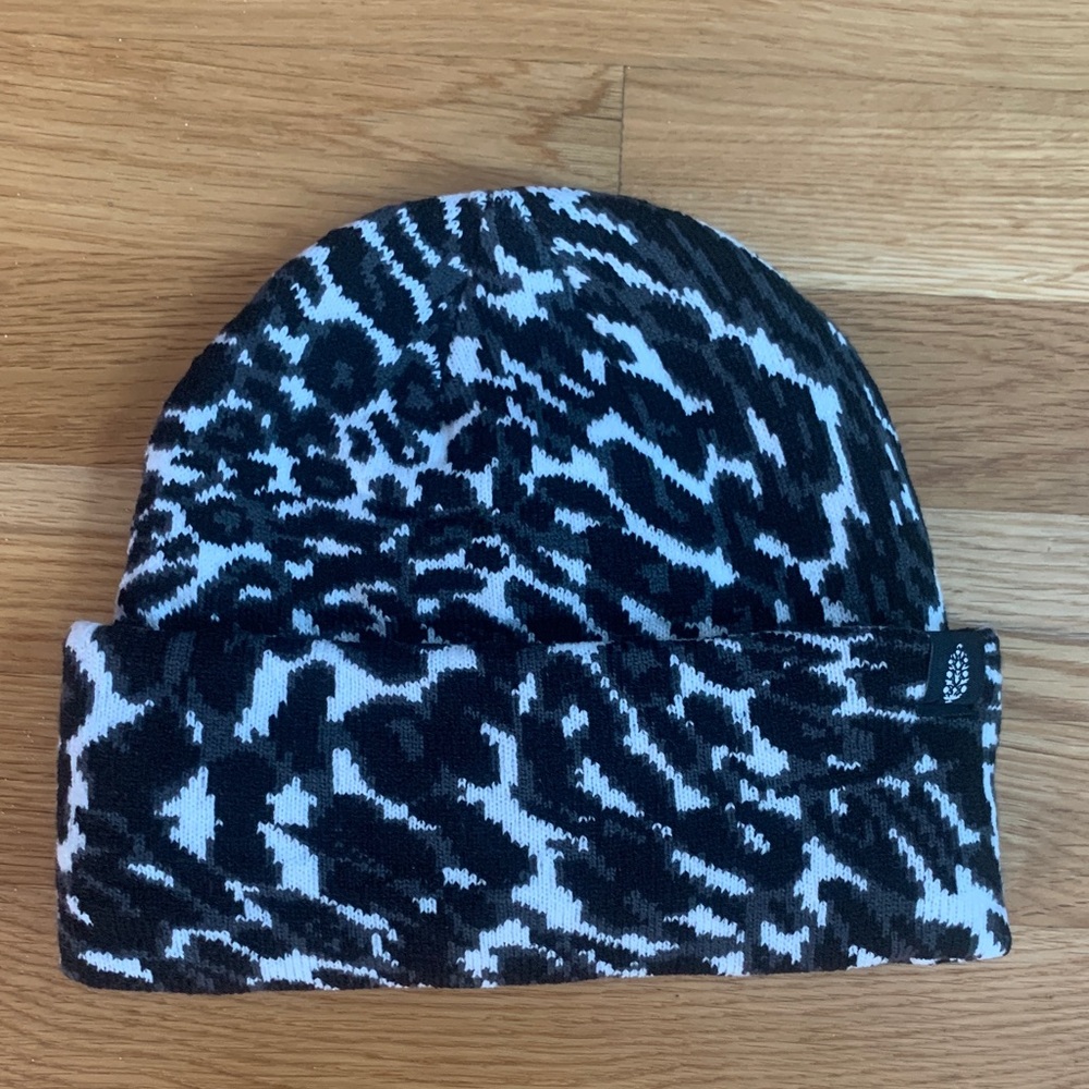NWOT Free People Leopard Beanie!